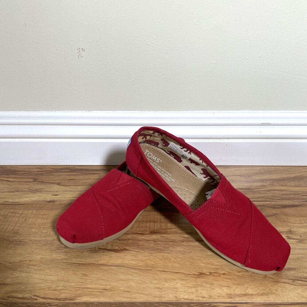 TOMS Women’s Size 7 Red Classic Alpargata Canvas Slip On Flats Comfort Shoes